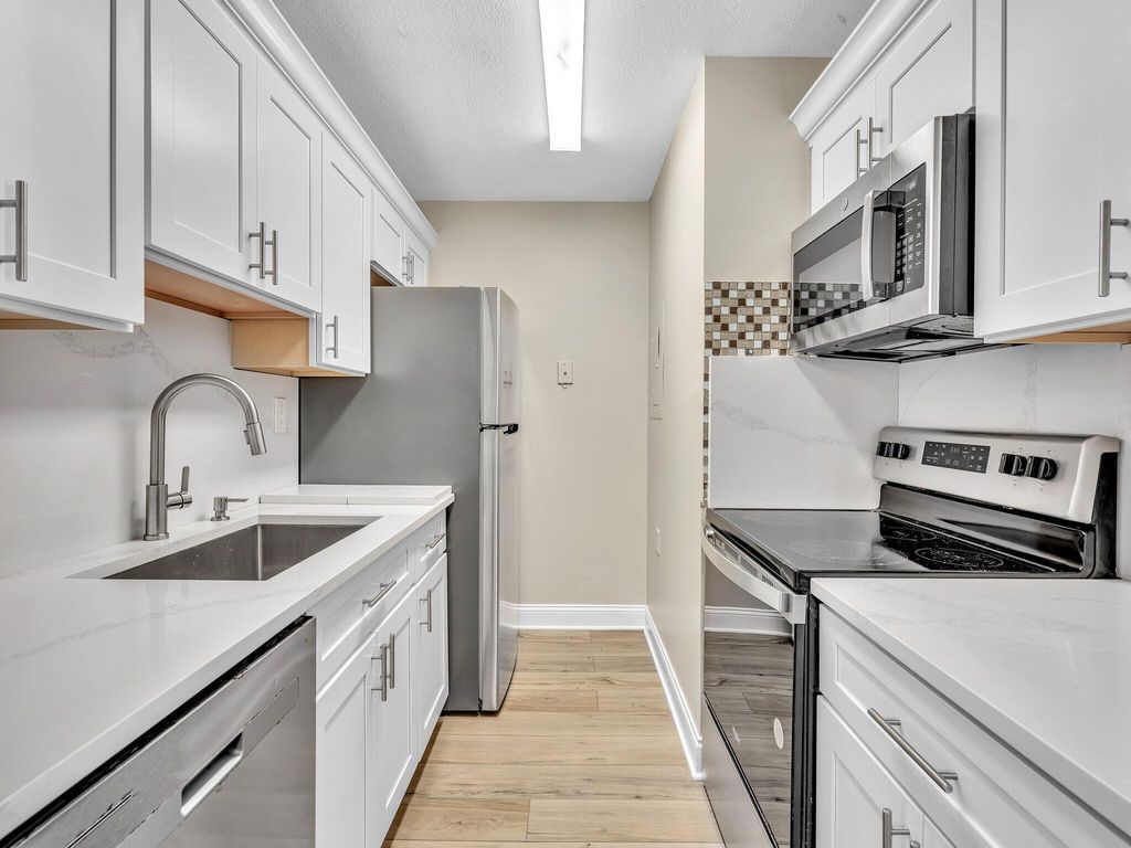 1163 Lake Terry Drive N, West Palm Beach, FL 33411