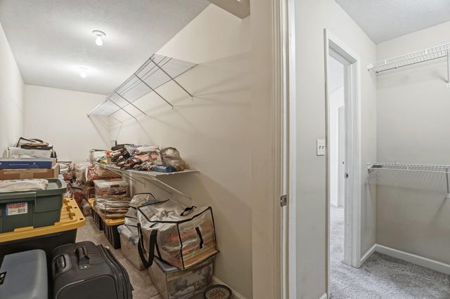 2103 WINDSTONE DR, Columbia, MO 65201