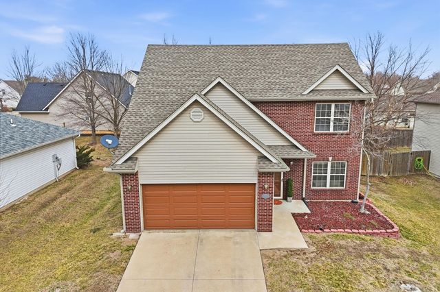 2103 WINDSTONE DR, Columbia, MO 65201