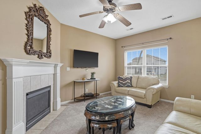 2103 WINDSTONE DR, Columbia, MO 65201