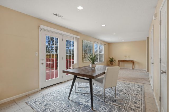 2103 WINDSTONE DR, Columbia, MO 65201