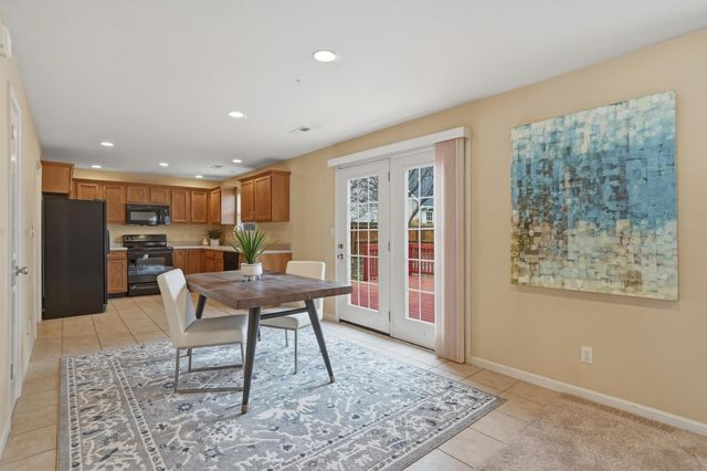 2103 WINDSTONE DR, Columbia, MO 65201