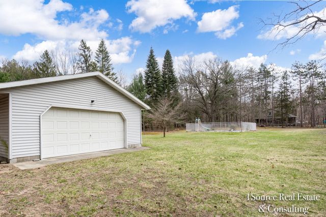 7040 Holly Drive, West Olive, MI 49460
