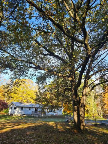 7040 Holly Drive, West Olive, MI 49460
