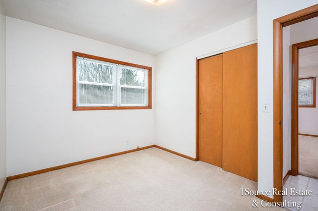 7040 Holly Drive, West Olive, MI 49460