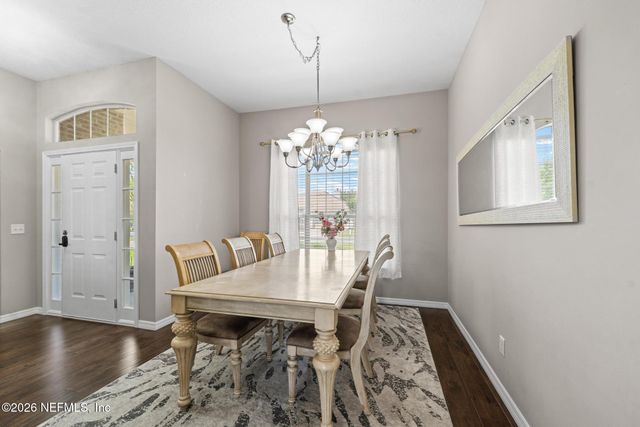 6352 LAKE PLANTATION Drive, Jacksonville, FL 32244