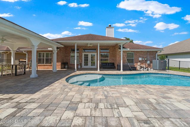 6352 LAKE PLANTATION Drive, Jacksonville, FL 32244