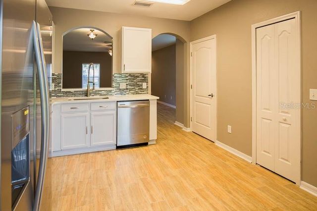 5879 FISHHAWK RIDGE DRIVE, Lithia, FL 33547