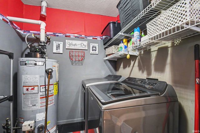 2432 Linden Avenue, South Bend, IN 46628