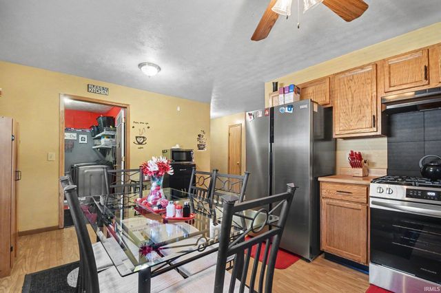 2432 Linden Avenue, South Bend, IN 46628