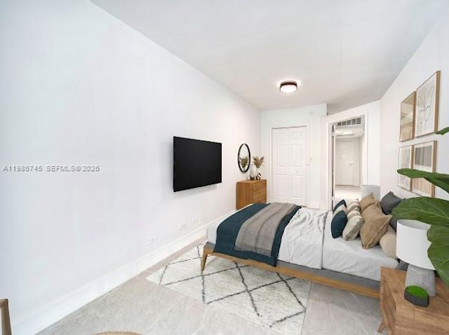 2301 Collins Avenue 311, Miami Beach, FL 33139