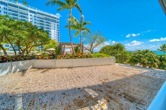 2301 Collins Avenue 311, Miami Beach, FL 33139