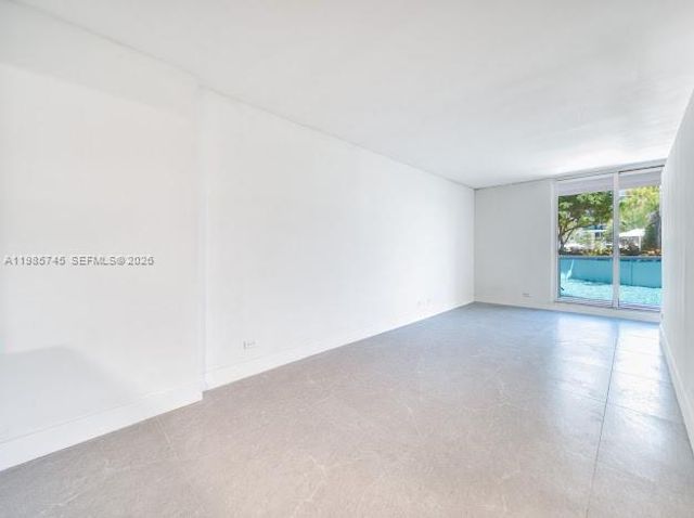 2301 Collins Avenue 311, Miami Beach, FL 33139