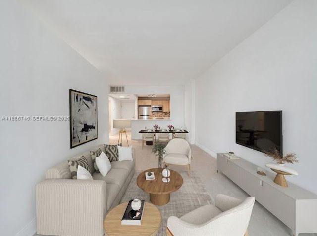 2301 Collins Avenue 311, Miami Beach, FL 33139