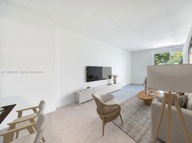 2301 Collins Avenue 311, Miami Beach, FL 33139