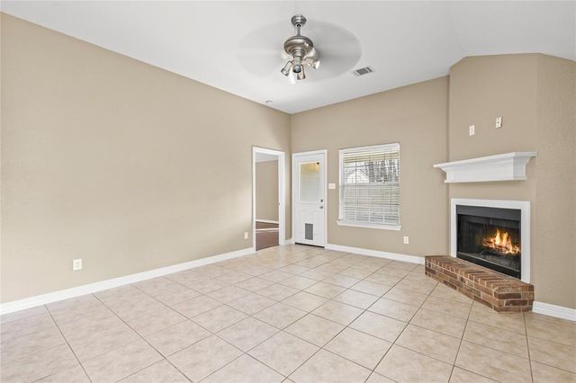 3818 Springcrest, Montgomery, TX 77356
