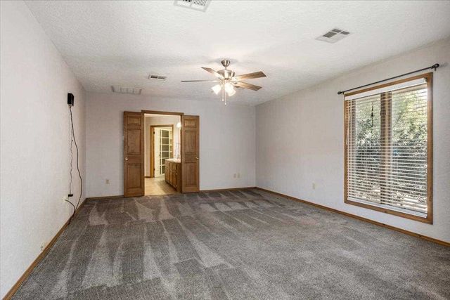 1006 NW 15th St, Lawton, OK 73507