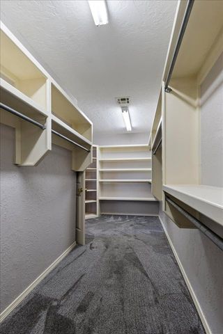 1006 NW 15th St, Lawton, OK 73507