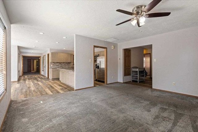 1006 NW 15th St, Lawton, OK 73507