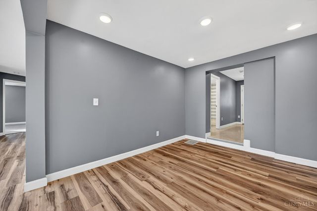 5455 Country Lane, Miami Twp, OH 45150