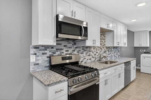 5455 Country Lane, Miami Twp, OH 45150