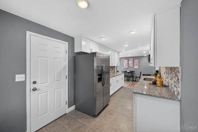 5455 Country Lane, Miami Twp, OH 45150