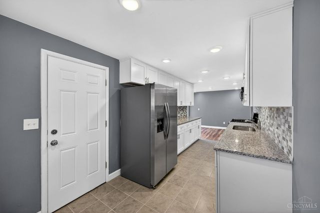 5455 Country Lane, Miami Twp, OH 45150