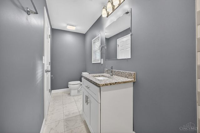 5455 Country Lane, Miami Twp, OH 45150