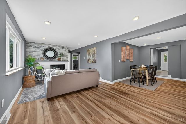 5455 Country Lane, Miami Twp, OH 45150