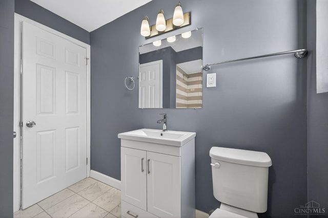 5455 Country Lane, Miami Twp, OH 45150