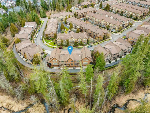 10480 Sw WINDWOOD Way, Portland, OR 97225