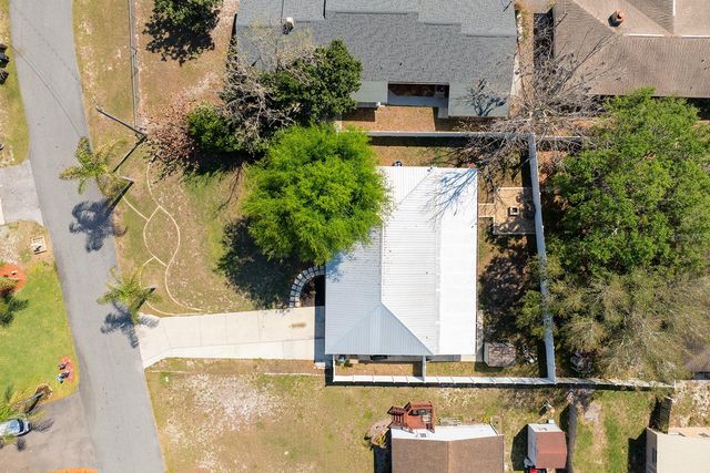 12146 VIRGINIA DRIVE, Leesburg, FL 34788