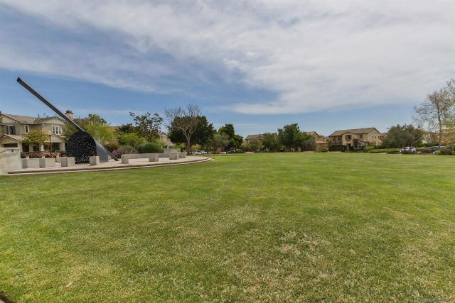 15965 Parkview Loop, San Diego, CA 92127