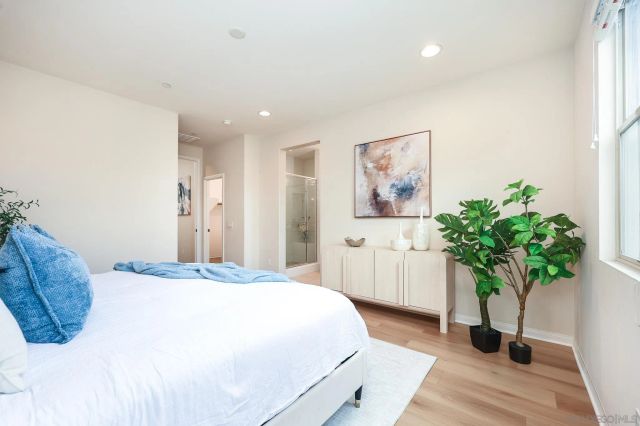 15965 Parkview Loop, San Diego, CA 92127