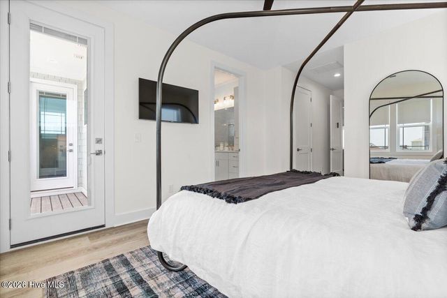 11 Grand View Drive, Ocean Isle Beach, NC 28469