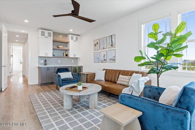 11 Grand View Drive, Ocean Isle Beach, NC 28469