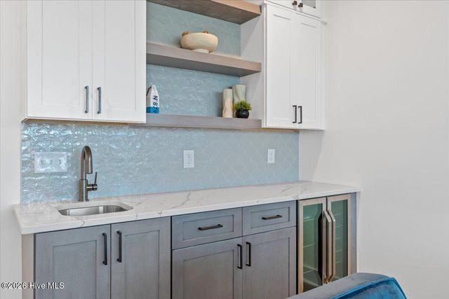 11 Grand View Drive, Ocean Isle Beach, NC 28469