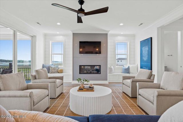 11 Grand View Drive, Ocean Isle Beach, NC 28469