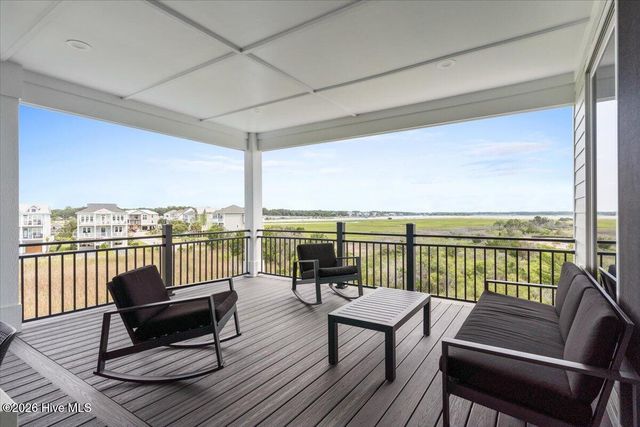 11 Grand View Drive, Ocean Isle Beach, NC 28469