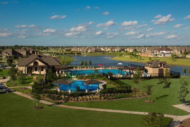 2501 Cedar Path Court, Friendswood, TX 77546