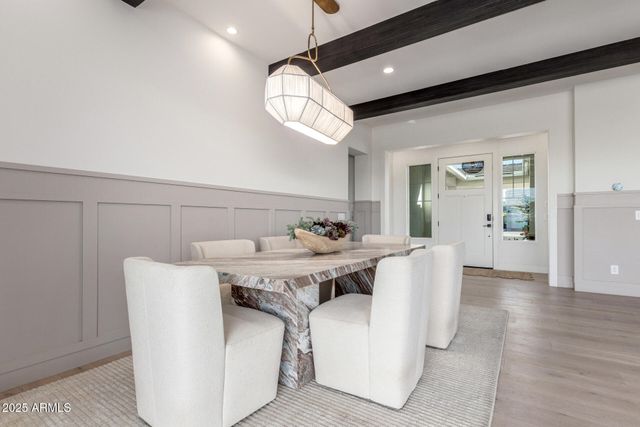 17336 W CRAWFORDSVILLE Drive, Surprise, AZ 85388