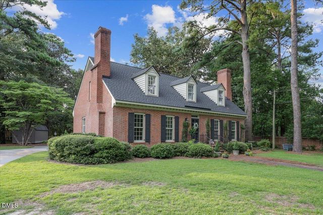 804 Chestnut Drive, Smithfield, NC 27577