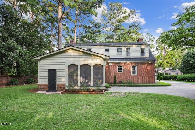 804 Chestnut Drive, Smithfield, NC 27577