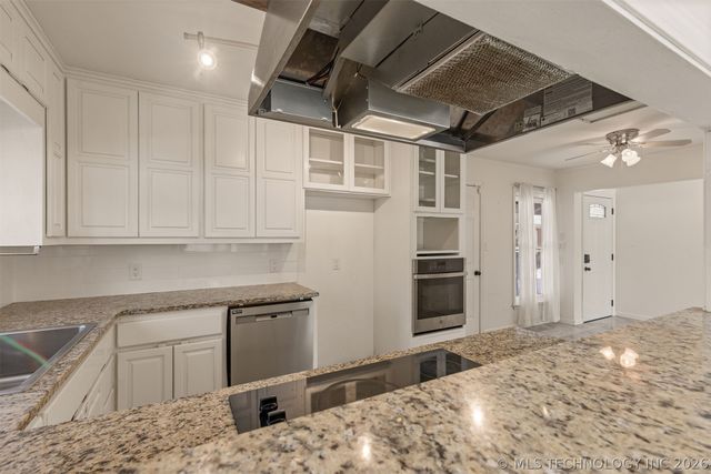 4416 E 58th Place, Tulsa, OK 74135