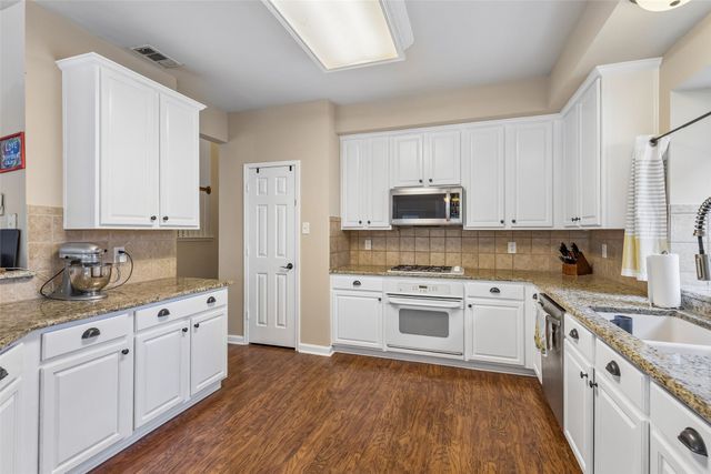 3 Roosevelt Court, Mansfield, TX 76063