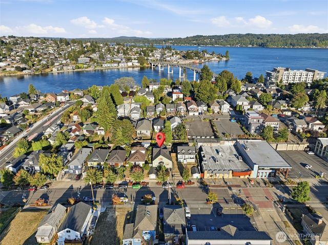 912 Pacific Avenue, Bremerton, WA 98337