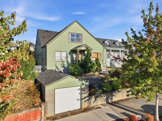 912 Pacific Avenue, Bremerton, WA 98337