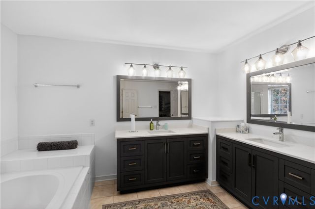 4809 Hearthstone Rd, Glen Allen, VA 23059