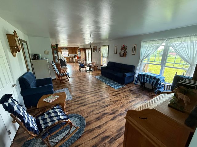 402 Allen Road, Waynesburg, KY 40489