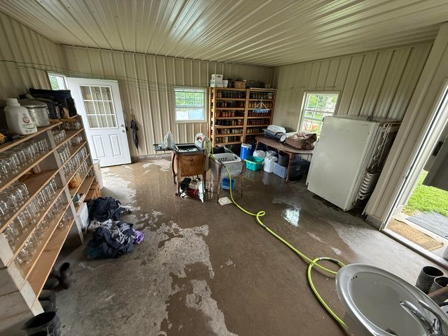 402 Allen Road, Waynesburg, KY 40489